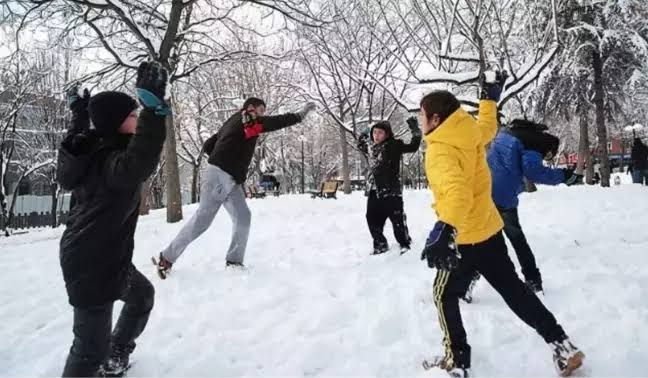 Isparta Valiliği Duyurdu. O İlçeler de Okullar Yarın Tatil Edildi