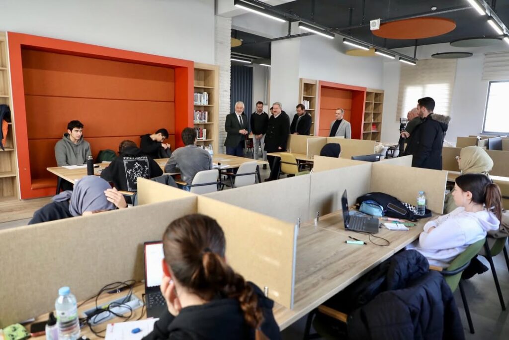 KENTSEL DÖNÜŞÜM İÇİN 2 BAŞKAN İNCELEME YAPTI SaveClip.App 470342477 18481280953011430 5522473214449893052 n