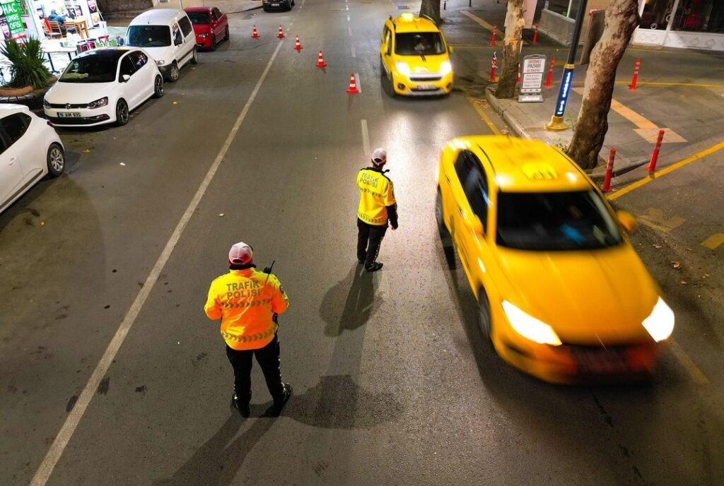 SON DAKİKA ISPARTA EMNİYETİ AÇIKLADI SON 24 SAATTE 18 ARAÇ MEN EDİLDİ SaveClip.App 470987946 475198712305251 2407180945289176523 n