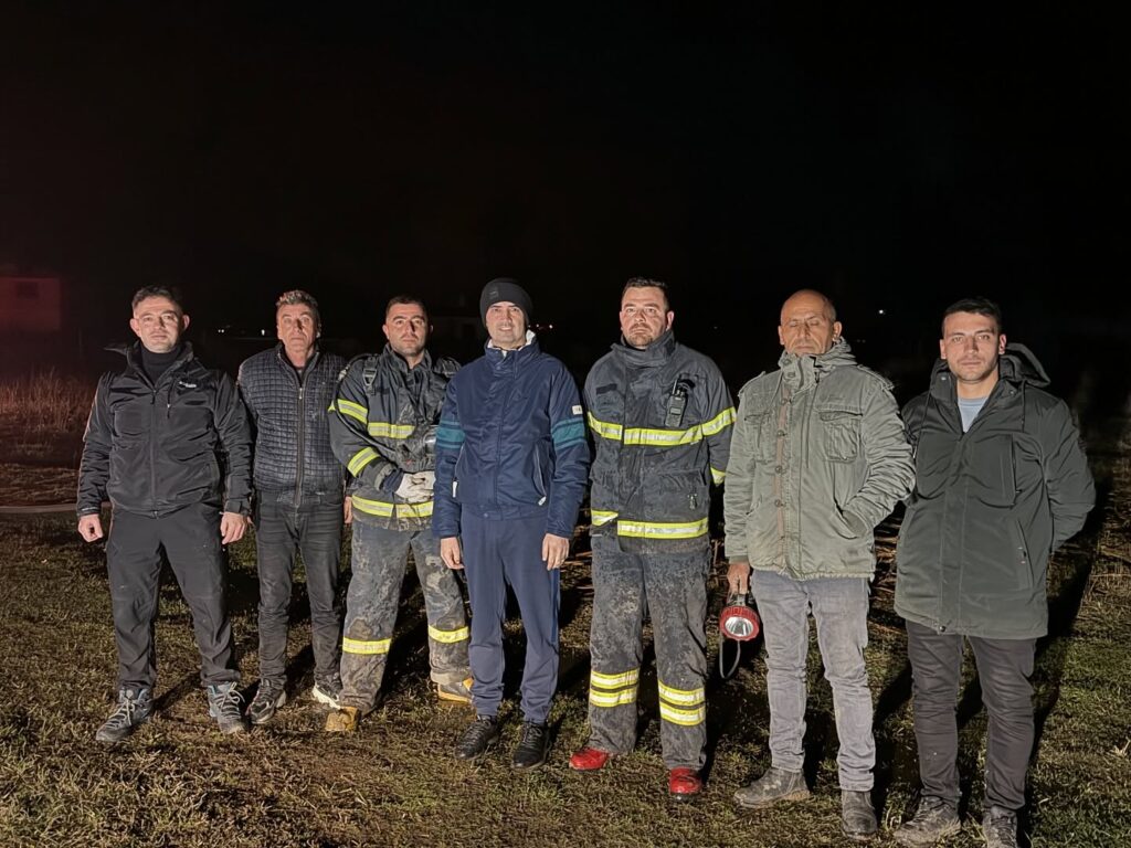 Gelendost Belediye Başkanı Personeliyle Birlikte Yangın Tatbikatı Yaptı. ozmen