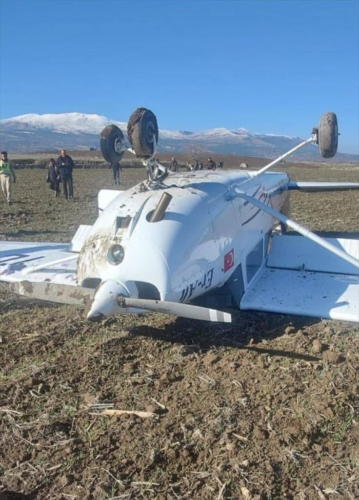 Sert İniş Yapmak Zorunda Kalan Eğitim Uçağı Detayları