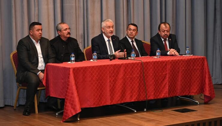 Başkan Başdeğirmen pazar esnafıyla buluştu