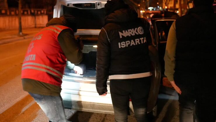 Isparta Emniyeti O Mahalleye Narkoalan Denetim Uygulaması