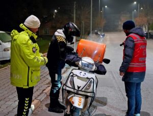 Binlerce Araç Kontrol Edildi Yüzlercesine Cezai İşlem Uygulandı Onlarcası Trafikten Men Edildi