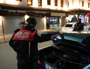 Isparta Emniyeti Narkoalan Uygulamalarına Bir an Bile Ara Vermeden Devam Ediyor