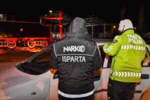 Isparta Emniyetinden o Mahalleye NARKOALAN denetim uygulaması SaveClip.App 474144297 8719456444849899 6389288545169703483 n