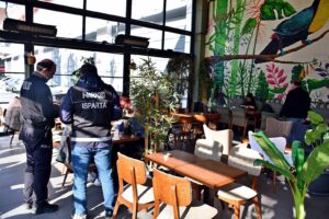 Isparta Emniyetin'den 4 Kafe 2 İnternet Salonuna Asayiş Uygulaması cafe 2