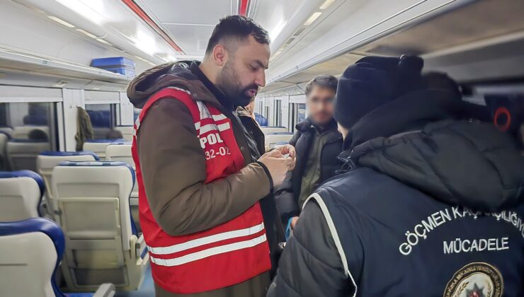 Isparta Emniyeti Göçmen Kaçakçılığıyla Mücadele Denetimine ara vermeden devam ediyor