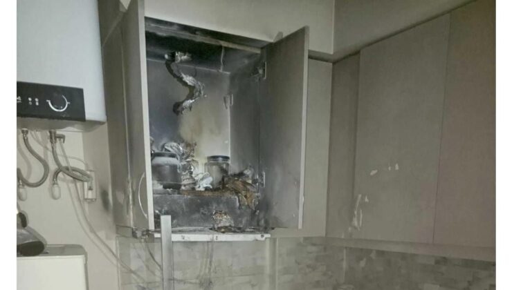 Isparta’da Bir Evin Aspiratörün’den çıkan yangın korkuttu