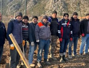 Eğirdir’de çiftçilere modern tarım yöntemleri anlatıldı