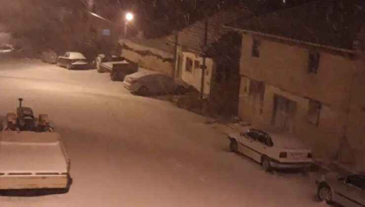 Sürücüler dikkat Yoğun kar o yolu kapattı