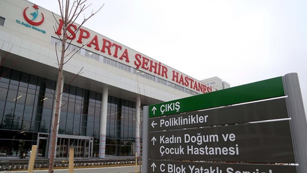 Isparta Şehir Hastanesi kadrosuna 11 yeni doktorla katıldı