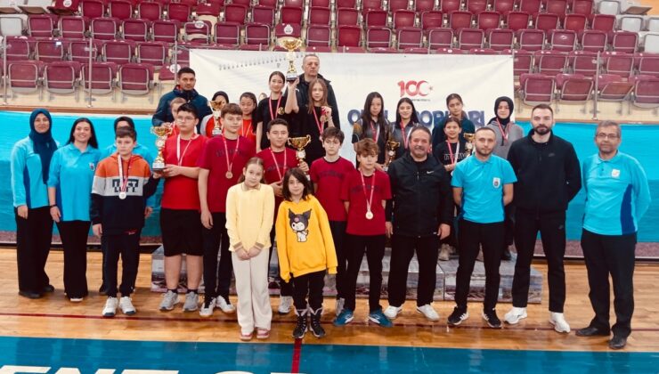 Isparta’da Okul Sporları Masa Tenisi İl Birinciliği Şampiyonları Belli Oldu