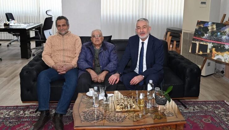 Mustafa Aydal Biriktirdiği paralarla hastaneye omuz verdi