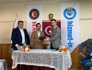 Gelendost Belediye Başkanı Mustafa ÖZMEN Verdiği Sözünü Yerine Getirdi %50 Zam Yaptı