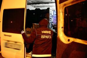 Isparta Emniyet Müdürlüğü 1 Saatte 118 Şahıs ve 63 Araç Kontrol Etti SaveClip.App 479440093 982875719876481 8265664212121435769 n