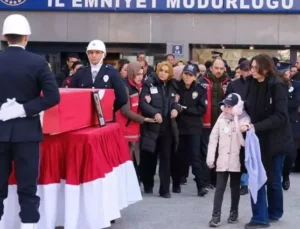Konya’da Şehit Olan Polis Memuru Onur Şirin İçin Tören Düzenlendi: Şehidimizin Kızının Vedasına Yürekler Dağlandı