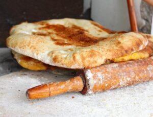 Yalvaç Hamursuzu ve Yöresel Ekmeğe Zam Geldi: Fiyatlar Güncellendi