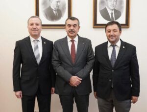 Isparta Milletvekilleri Mehmet Uğur Gökgöz ve Osman Zabun, Milli Eğitim Bakanı Yusuf Tekin’i Ziyaret Etti