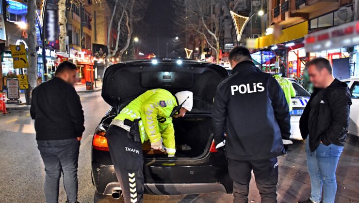 Isparta’da 15 Araç Sürücüsü Cezalardan Nasibini Aldılar