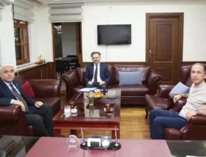 Genç Yalvaçlılar Derneği’nden Eğitime Anlamlı Destek