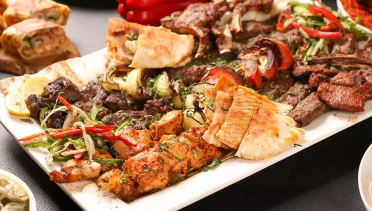 Ramazan Ayı İçin Hazırlıklar Tamamlandı! İftar Menüleri ve Kumanya Fiyatları Açıklandı
