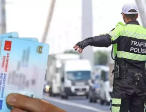 Eski Tip Ehliyet Yenileme Süresi 31 Temmuz 2025’e Uzatıldı: Cezai Yaptırımlar Uygulanacak