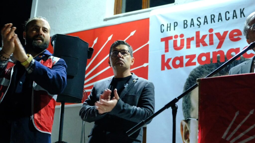 Hikmet Yalım Halıcı: Isparta, Demokrasiyi çiğneyenlere karşı omuz omuzaydı! 11 2