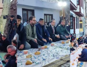 AK Parti Isparta’dan Çanakkale Ruhuna Yakışan Anlamlı İftar Programı