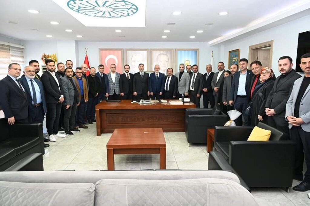 AK Parti Genel Başkan Yardımcısı Zafer Sırakaya, Isparta’da Ziyaretlerde Bulundu 2 8