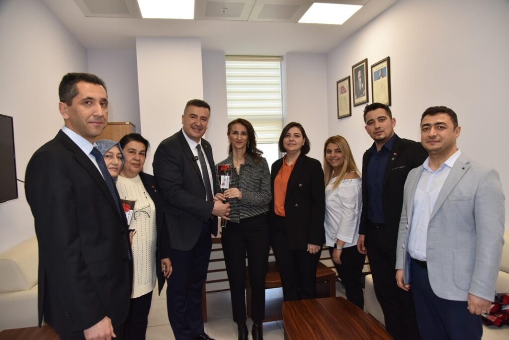 Eğirdir Belediye Başkanı Mustafa Özer’den 14 Mart Tıp Bayramı Mesajı 3 16
