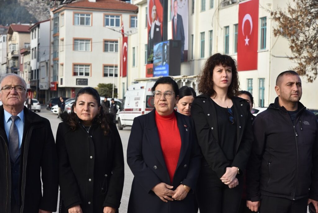 Eğirdir’de Gazi Mustafa Kemal Atatürk’ün Eğirdir’e Gelişinin 95. Yılı Coşkuyla Kutlandı 7 1