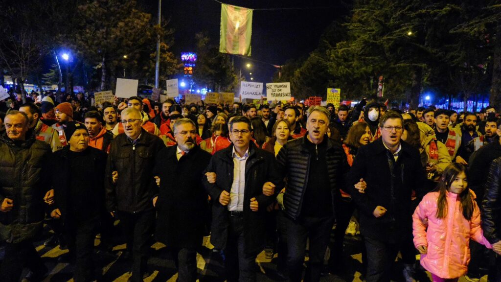 CHP İl Başkanı Hasan Karaca’dan Önemli Açıklamalar: "Isparta Demokrasiye ve Sandığa Sahip Çıkmıştır" 7 6