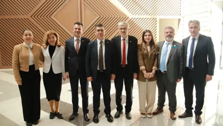 CHP Milletvekili Halıcı, İl Başkanı ve Kongre Adaylarına Teşekkür Etti