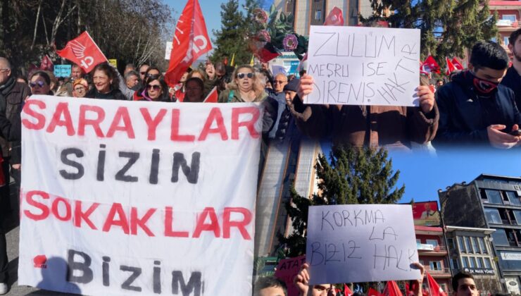 Isparta CHP İl Başkanlığının Demokrasi Yürüyüşüne Yoğun Katılım