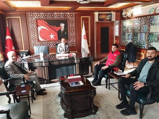 Isparta Kızılay Kan Bağışı Müdürü, İl Müftüsü Biçer’i Ziyaret Etti: Ramazan’ın girmesiyle Kan Bağışı Düştü