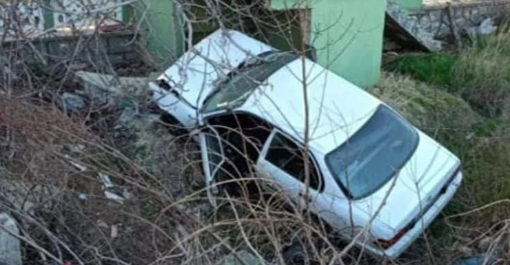 Eğirdir-Isparta Karayolunda Feci Kaza: Otomobil Boşluğa Uçtu, Yaralı Yok!