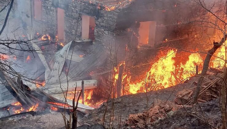 İbişler Köyü’nde Yangın Paniği: Ev Kullanılamaz Hale Geldi