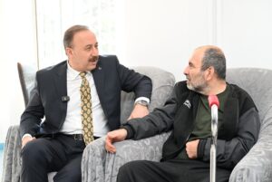Vali Abdullah Erin’den Uluborlu İbrahim Etem Erbil Bakım Rehabilitasyon Merkezi’ne Ziyaret SaveClip.App 482920573 18461711479070620 2751250943801489908 n
