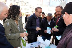 Isparta'da Ücretsiz Kanser Tarama Kiti ve Bilgilendirme Desteği: Kanserle Mücadelede Farkındalık Artıyor SaveClip.App 483202528 17881191861250367 8096658365960855642 n