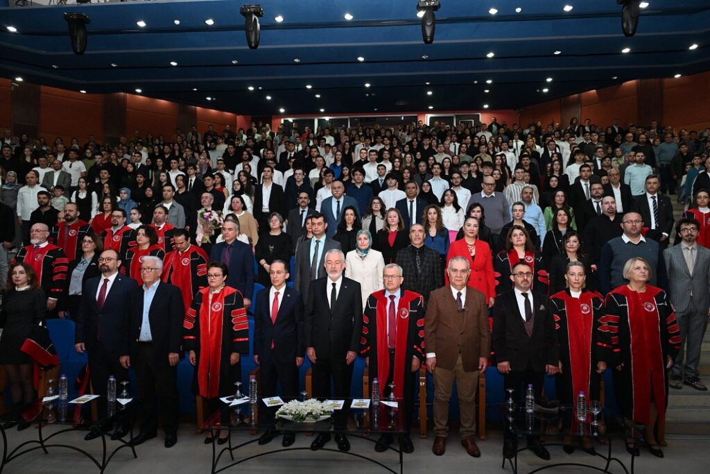 Başkan Şükrü Başdeğirmen, 14 Mart Tıp Bayramı’nda Sağlık Çalışanlarını Unutmadı SaveClip.App 483565786 18166798459330277 7934285703511432678 n
