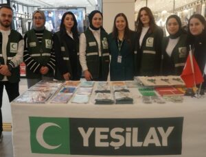 Yeşilay Danışmanlık Merkezi (YEDAM) Isparta’da Sanatseverlerle Buluştu