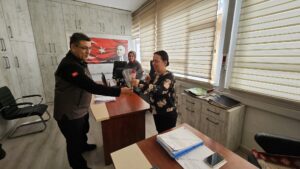 Isparta Orman Bölge Müdürlüğü Çalışan Kadın Personel'ini Unutmadı b3 1