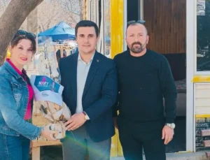 Isparta Şoförler Odası Başkan Adayı Faruk Daşdöner, Kadın Şoföre Anlamlı 8 Mart Ziyareti Gerçekleştirdi