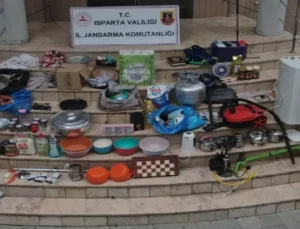 Isparta’da Bahçe Evi Hırsızları Yakalandı: 4 Şüpheli Tutuklandı