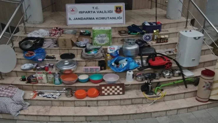 Isparta’da Bahçe Evi Hırsızları Yakalandı: 4 Şüpheli Tutuklandı
