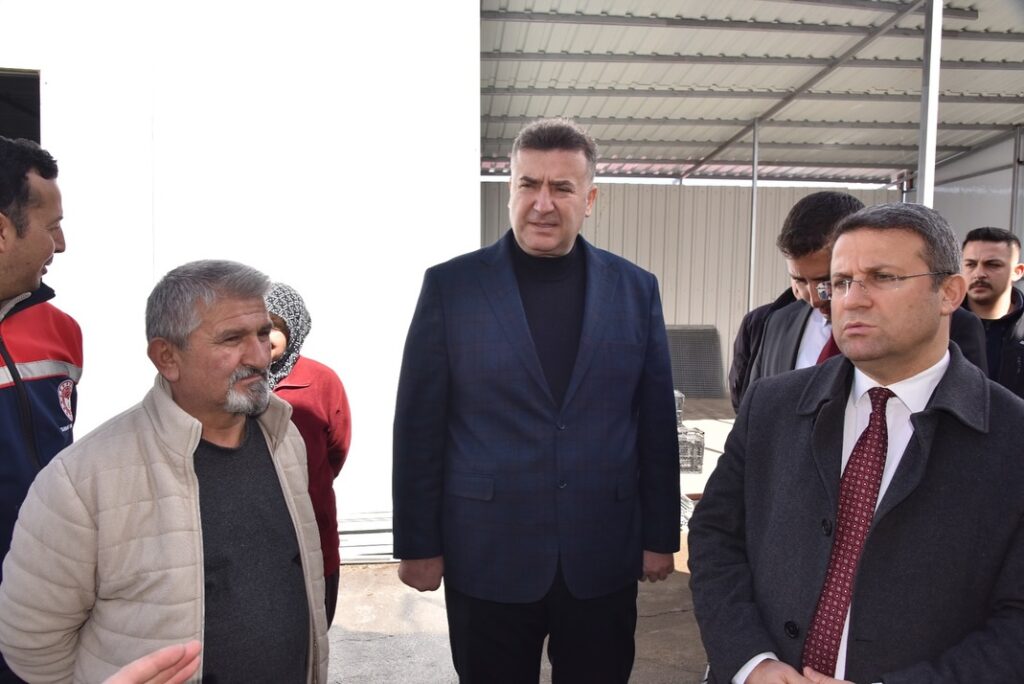 Eğirdir Belediye Başkanı Mustafa Özer, Mantar Üreticilerini Ziyaret Etti m4