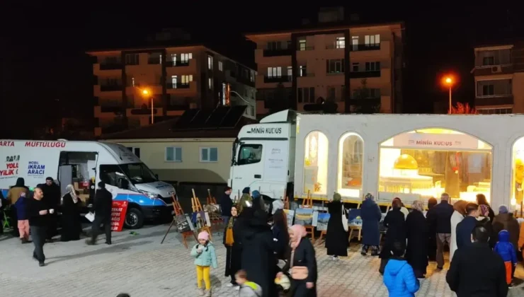 Minia Kudüs Tırı Isparta’da Vatandaşlarla Buluştu