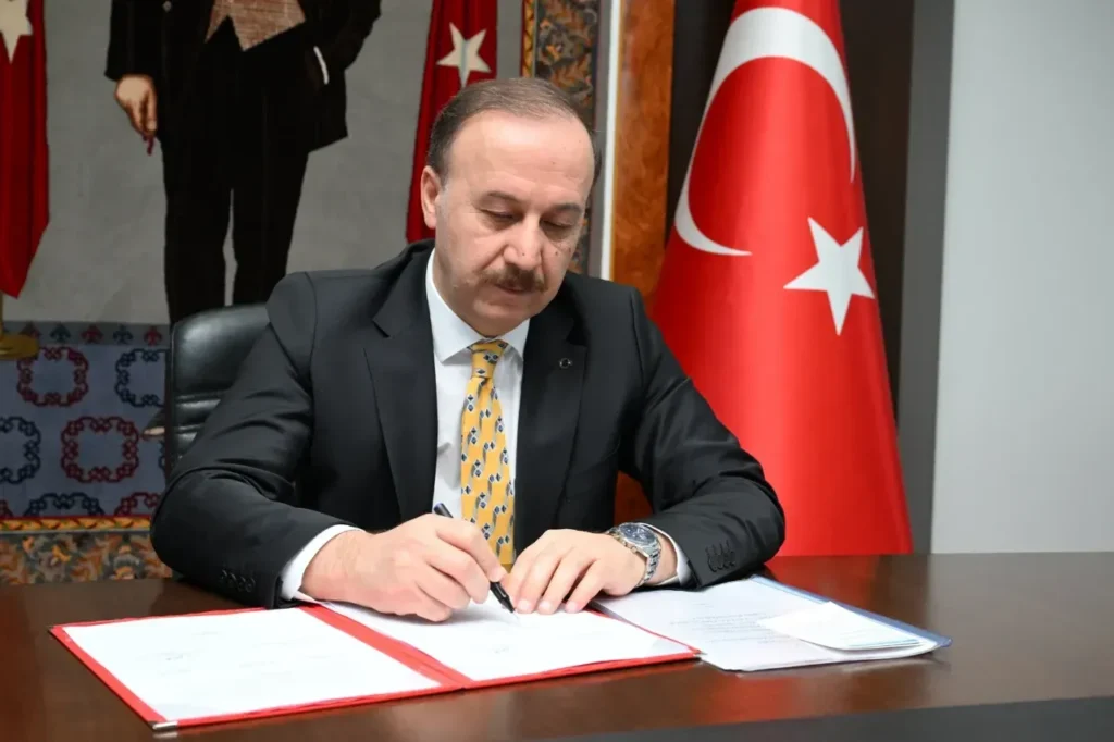 Şehit Ailesi ve Gazilere Devlet Övünç Madalyası Takdim Edildi v3
