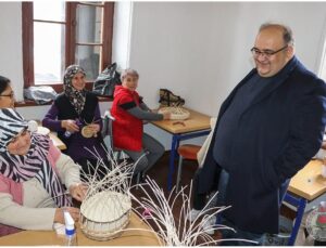 Keçiborlu İstasyon Sanat Evi Kadınların Üretime Katkı Sağladığı Bir Merkez Haline Geldi